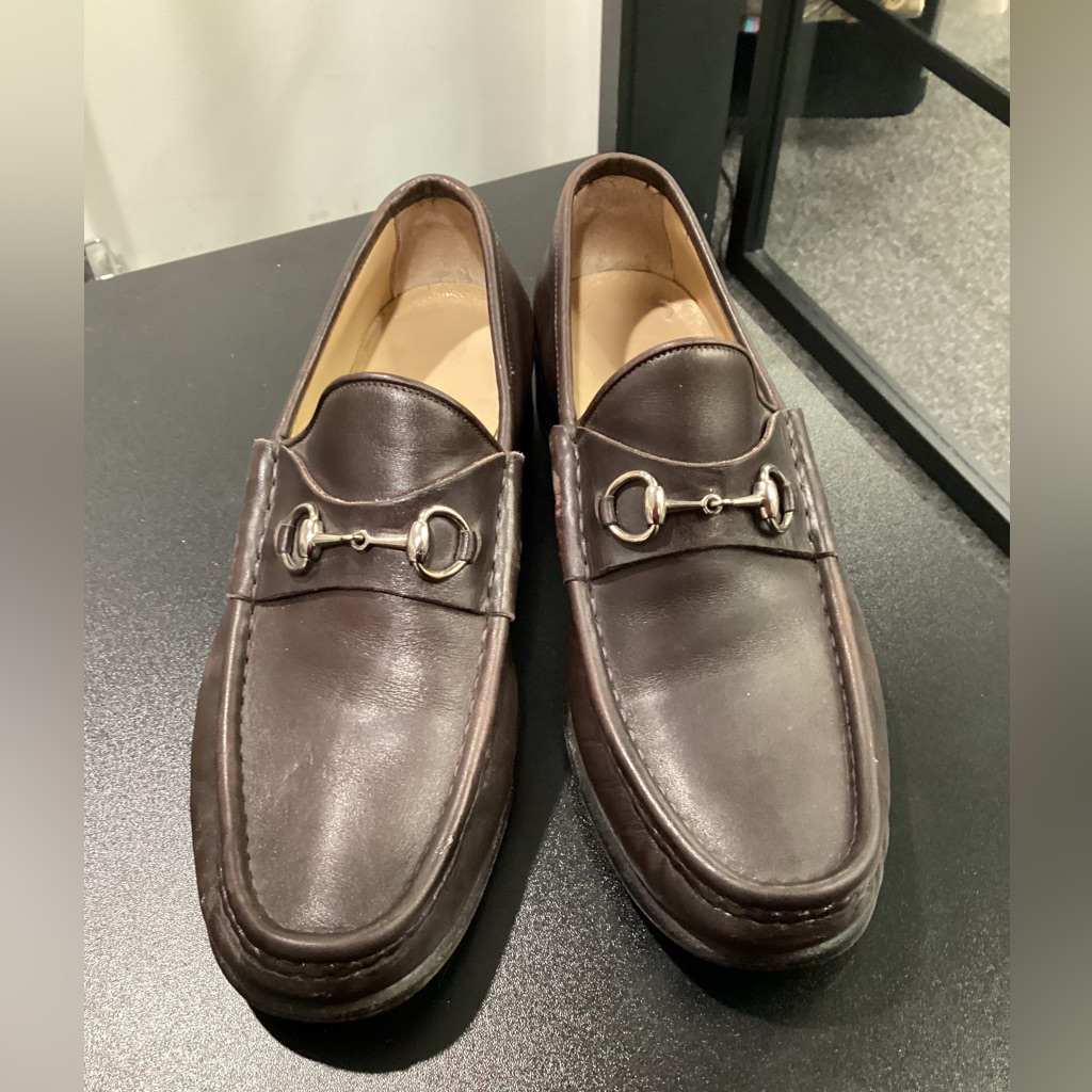 Pre Owned Gucci Sz 9.5 Brown W/ Silver Hardware Loafer Shoe